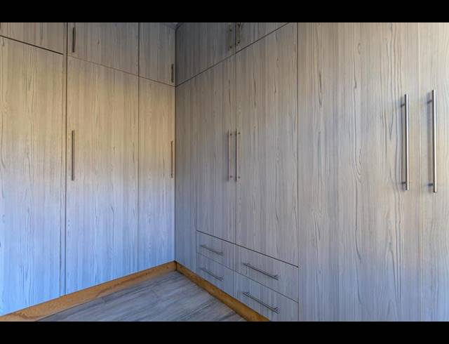 3 BEDROOM HOUSE FOR SALE IN MERRIVALE